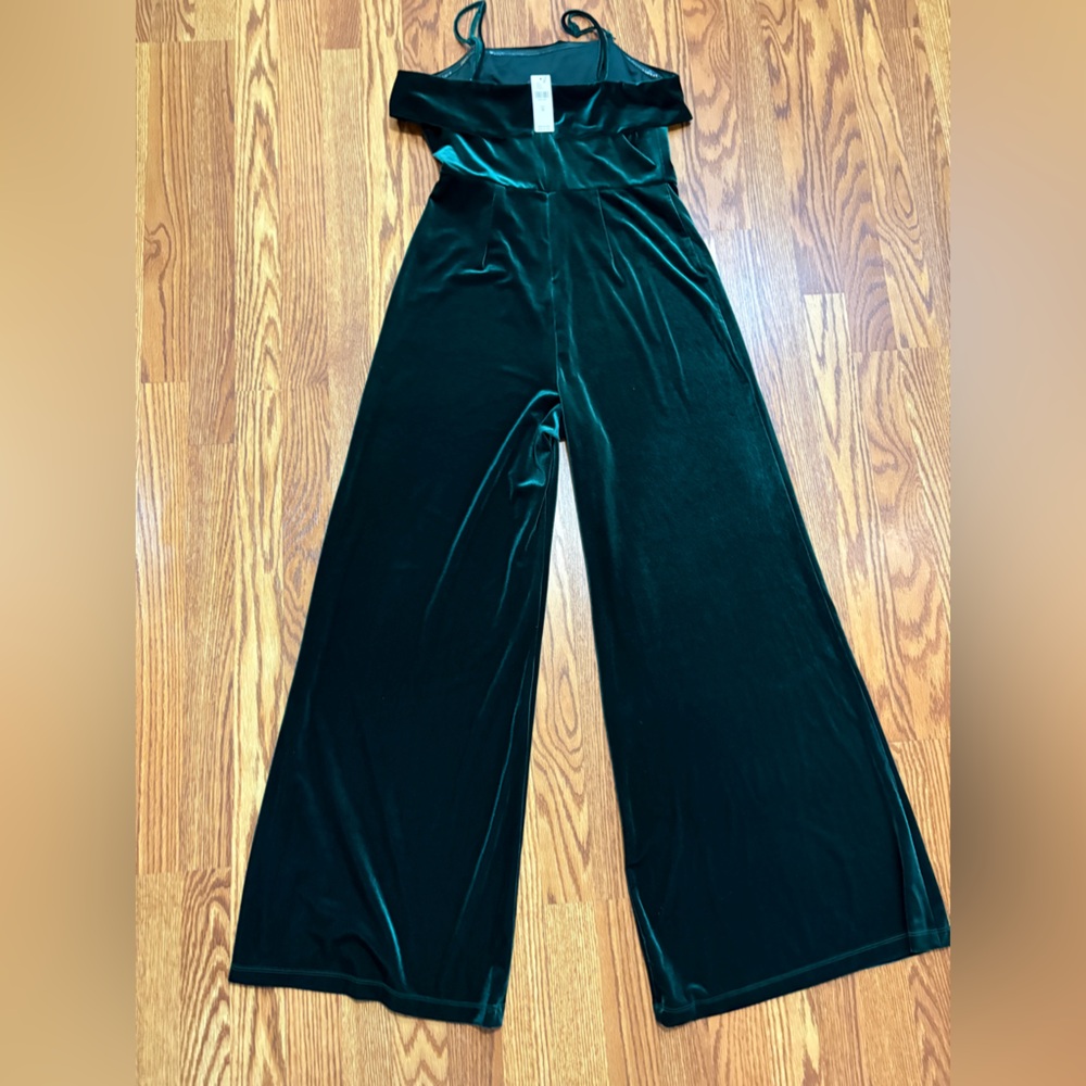 Corylynn Colter Anthropologie Emerald Green Velvet Wide Leg Jumpsuit Medium‎ - Picture 7 of 10